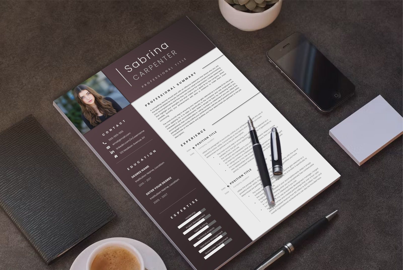 Sabrina Carpenter CV template video
